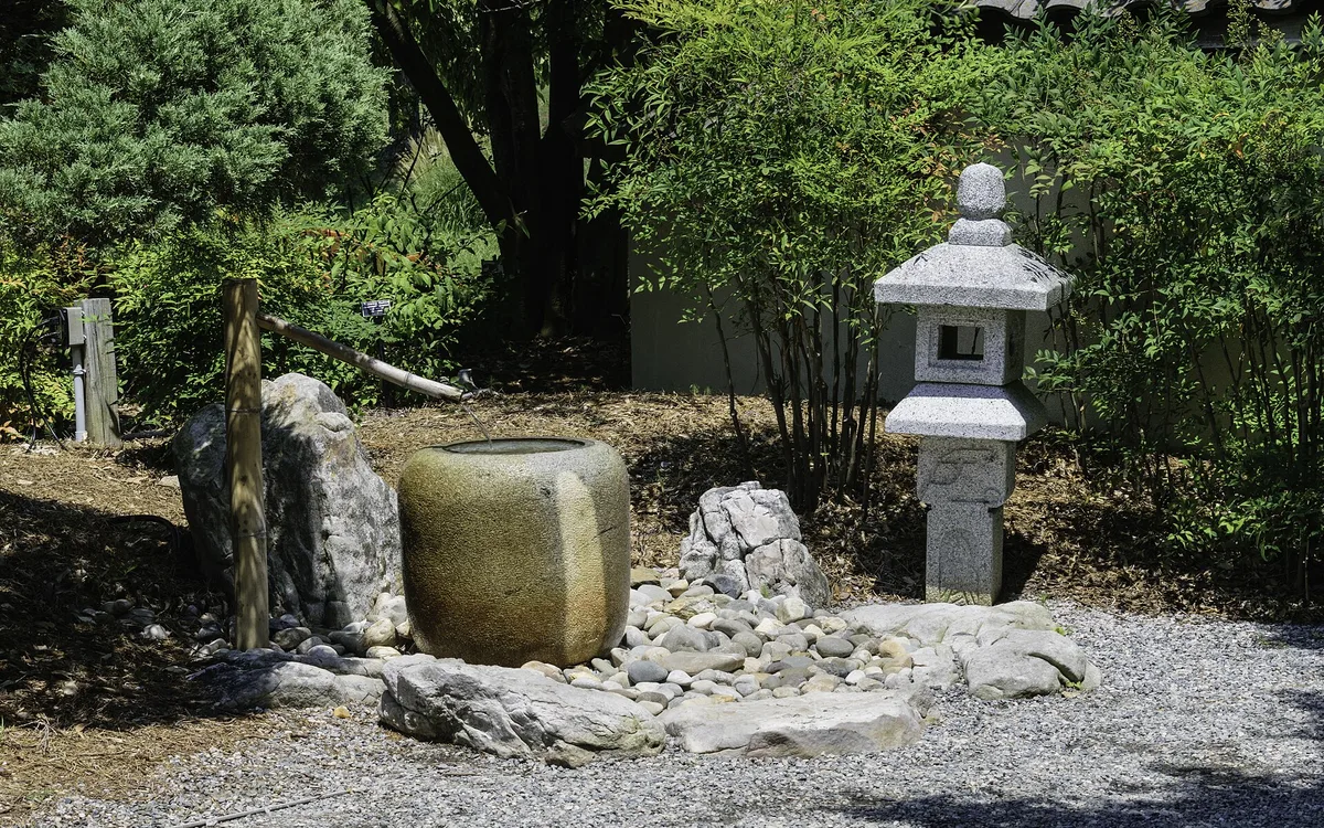 Website design for a wellness retreat lodging property