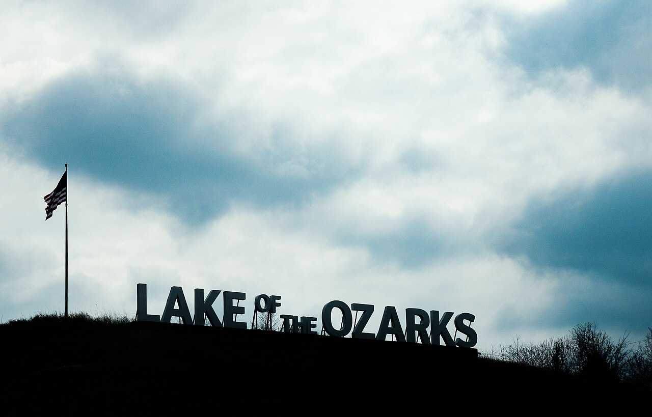 Lake of the Ozarks — Lake of the Ozarks - Missouri (40533516433)