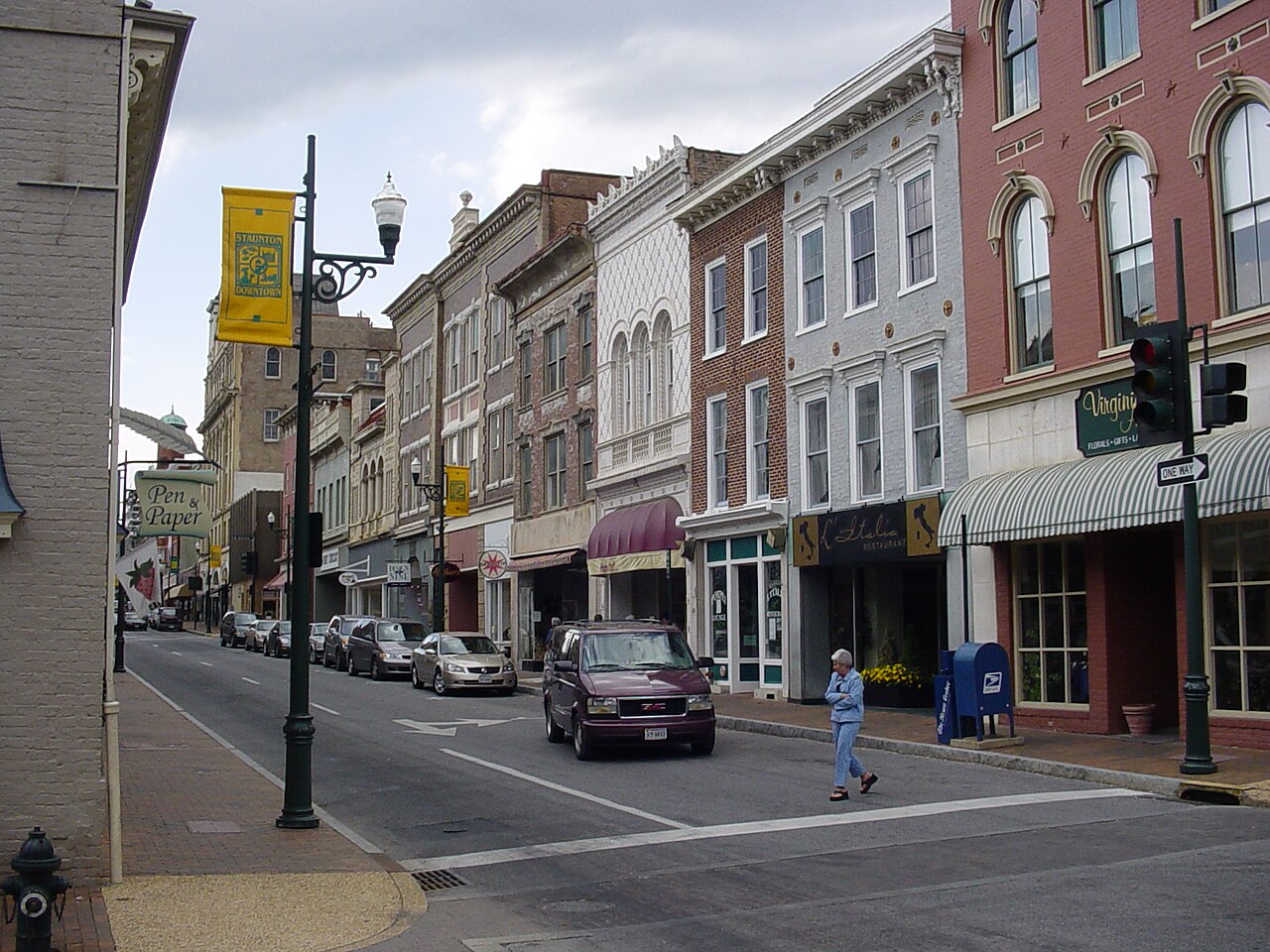 Staunton &mdash; Downtown Staunton VA USA