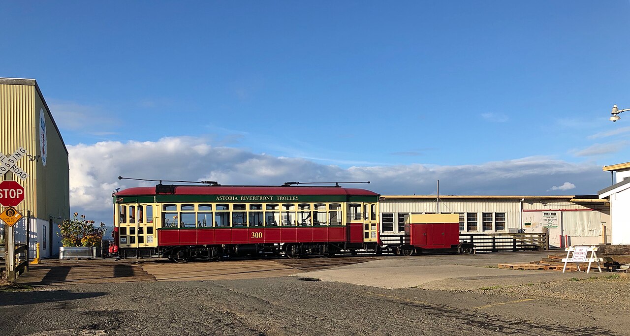 Astoria — Astoria, Oregon tram September 2018