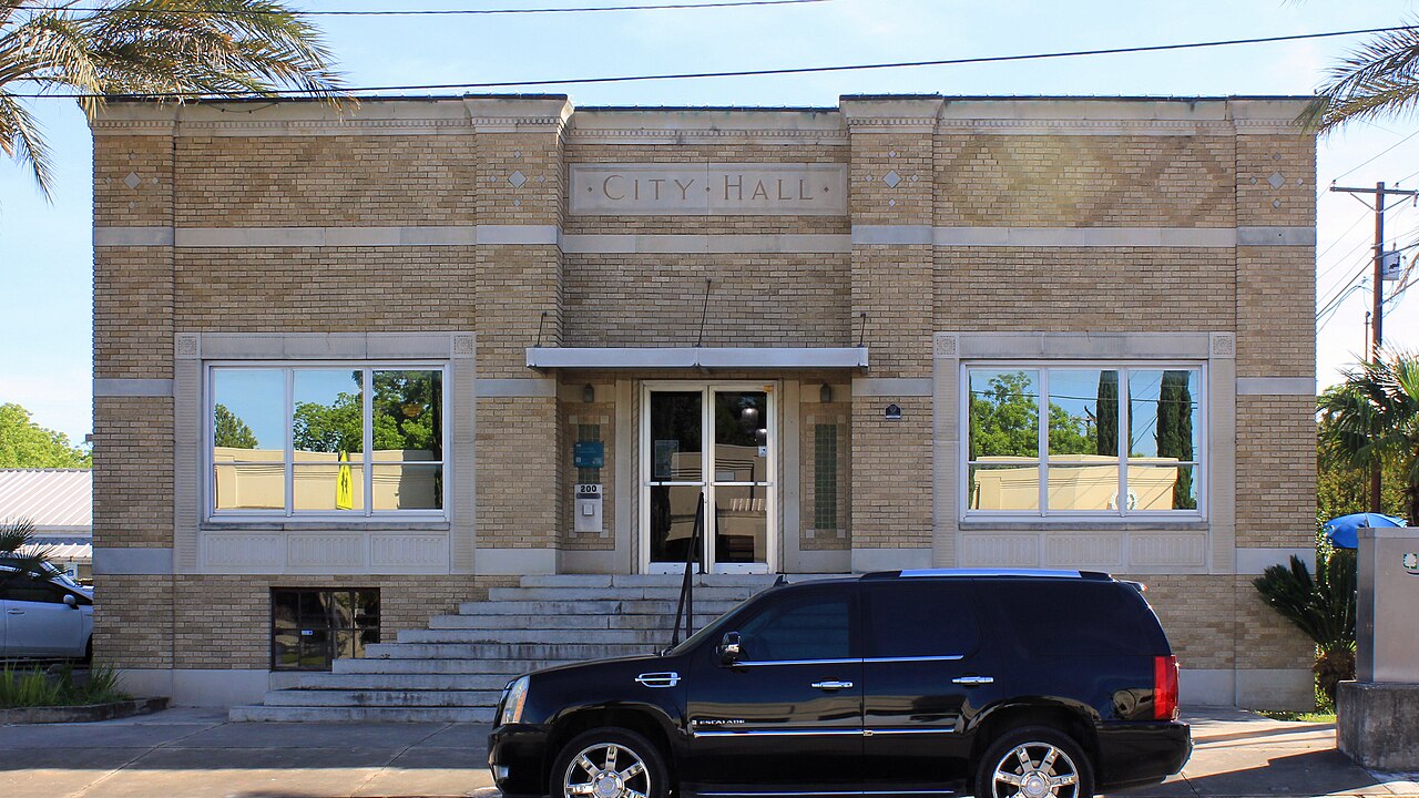 New Braunfels &mdash; New Braunfels Texas City Hall