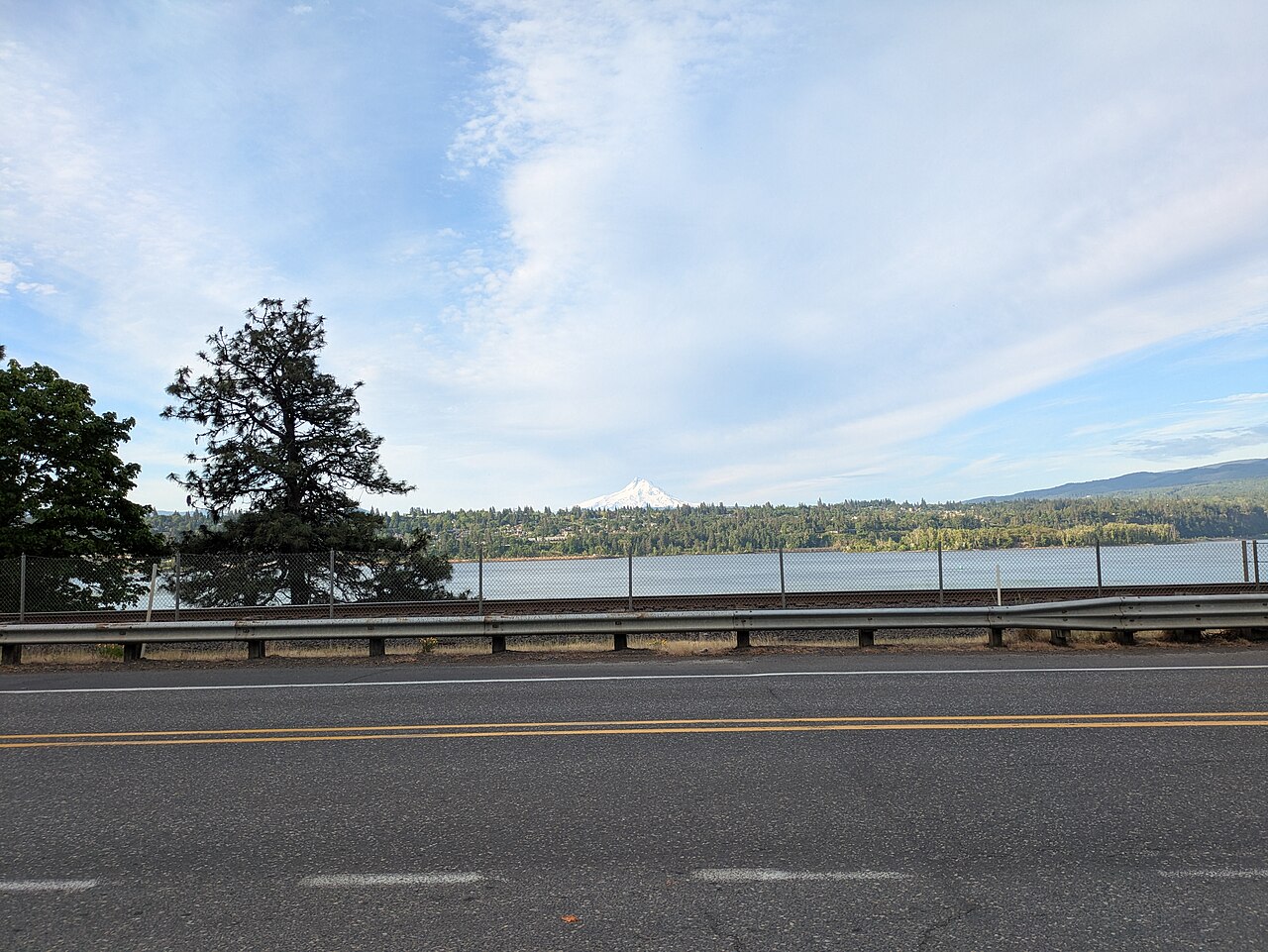 Hood River — Hood River from Washington