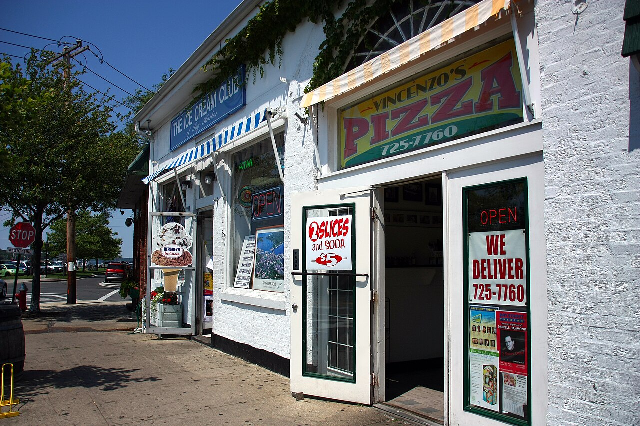 Sag Harbor &mdash; Vincenzo's Pizza, East Hampton, Sag Harbor, New York