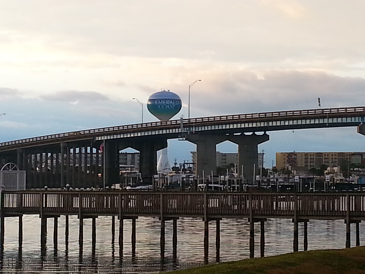 Fort Walton Beach &mdash; Sunrise Fort Walton Beach 19 January 2014 - Bridge
