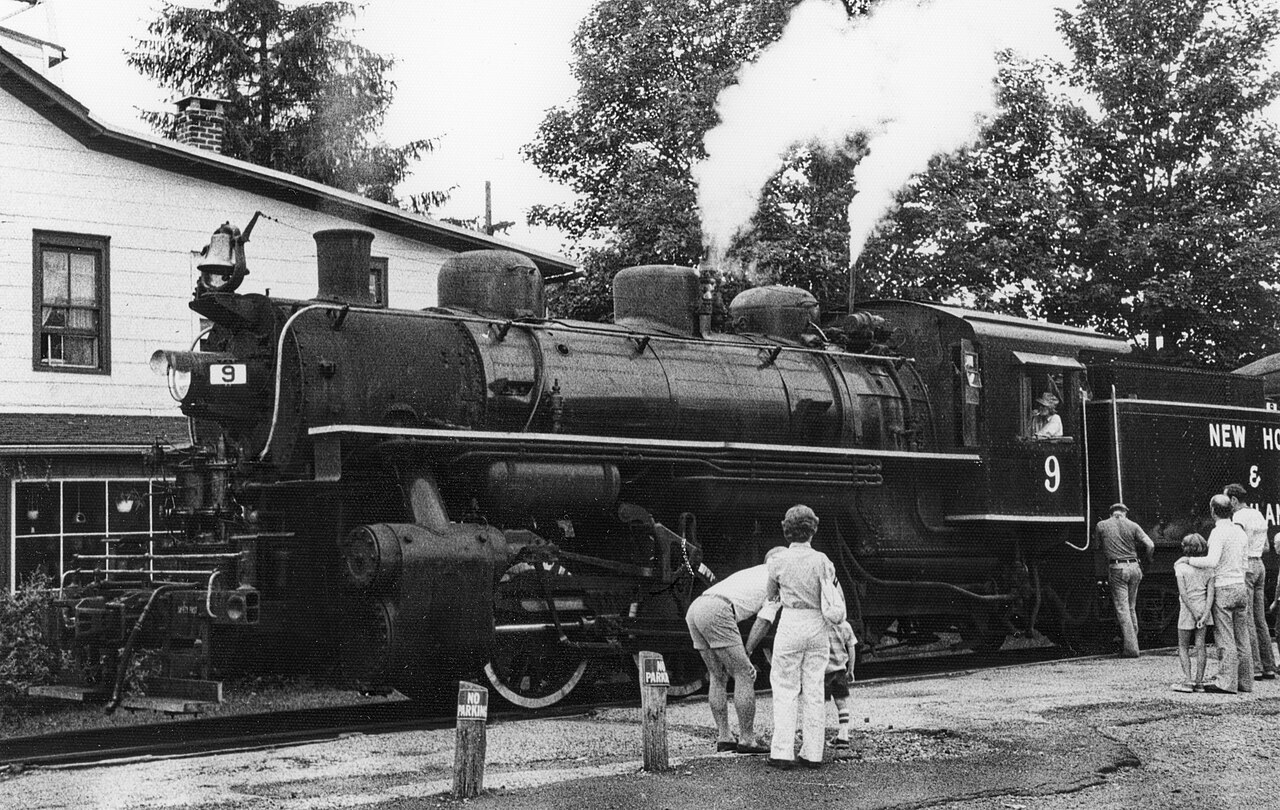 New Hope — New Hope and Ivyland Railroad New Hope, Pennsylvania. 1978