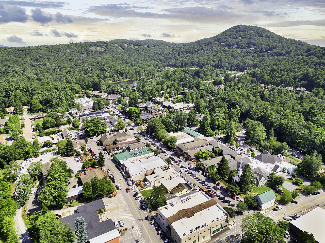 Highlands — The town of Highlands, North Carolina, in Macon County 02