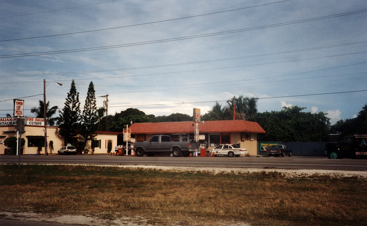 Islamorada — Nacho's Market, Islamorada, Florida, 1995 - 01