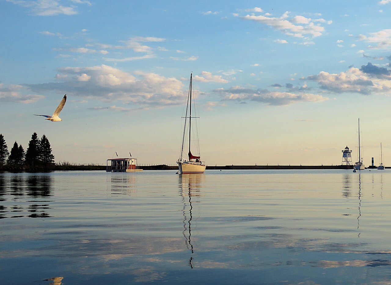 Grand Marais &mdash; Grand Marais Lake Dusk