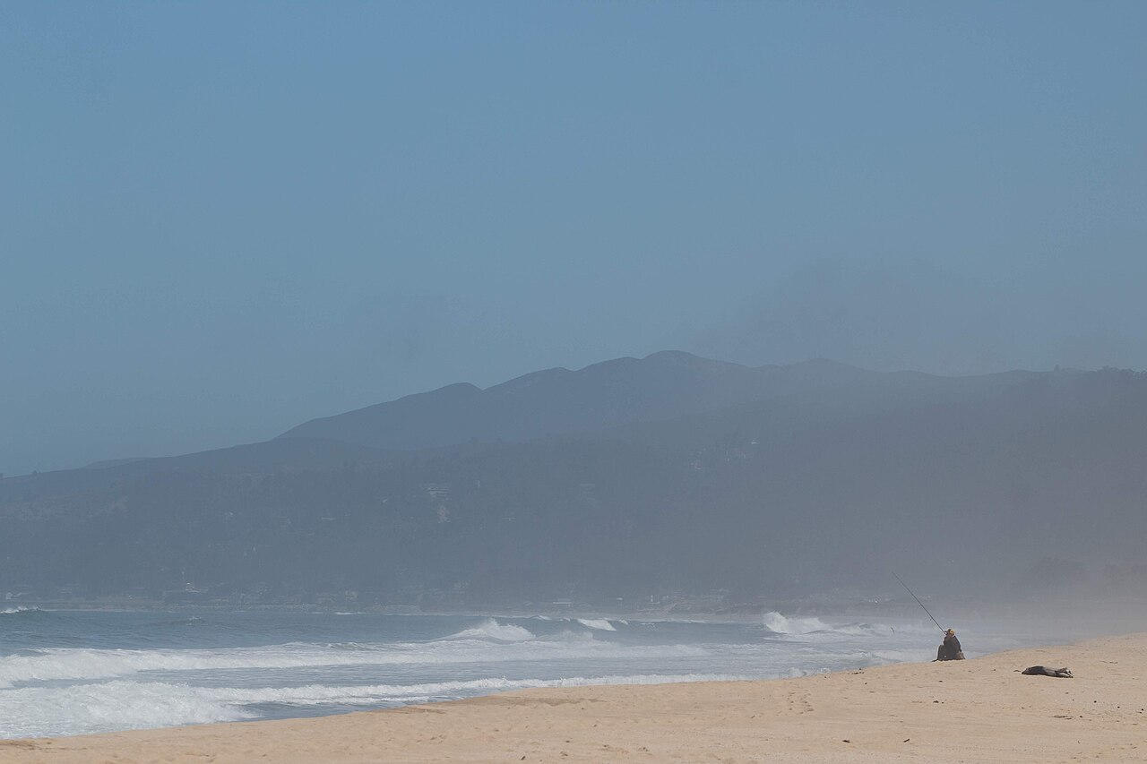 Half Moon Bay &mdash; Half Moon Bay Beach Fisherman