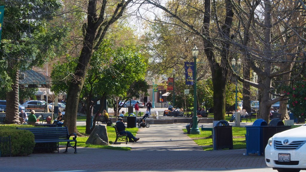 Healdsburg &mdash; Healdsburg California, 2013 (8526213231)