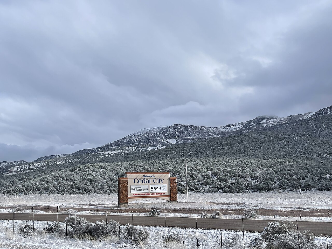Cedar City &mdash; Cedar City Signage